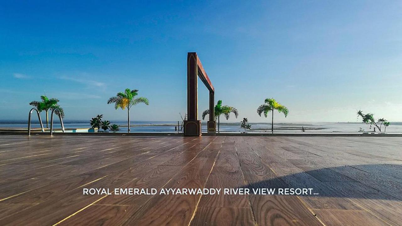 Royal Emerald River View Resort Bagan Extérieur photo